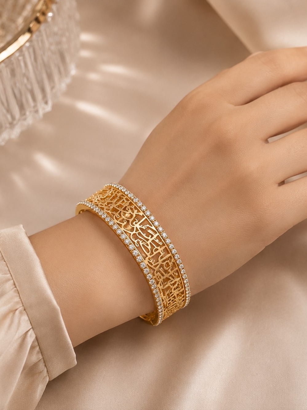 Gold Filigree Crystal-Edge Bangle Bracelet - Picture 3 of 5